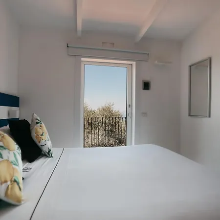 Bianca Villa *